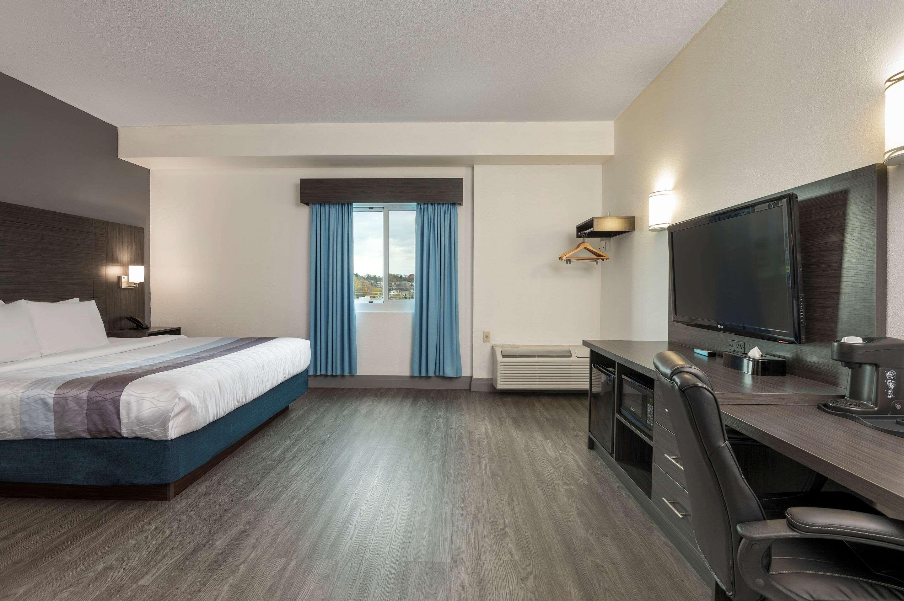 Comfort Hotel 4*